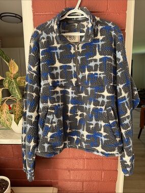 BDG Urban Outfitters Men’s Gray Blue & White Star Sherpa Half-Zip Pullover Large